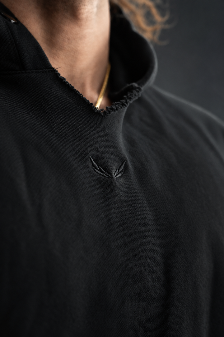 APEX CUT-OFF HOODIE