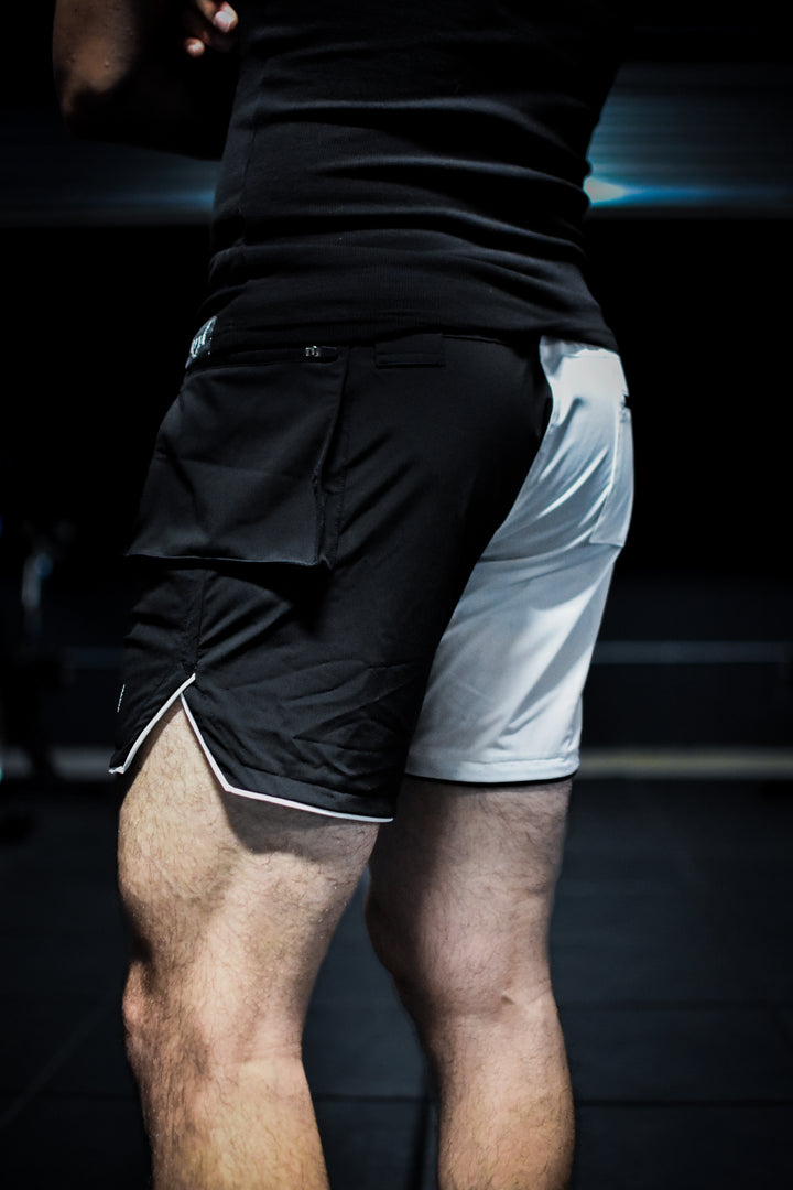 ATHLETIC CARGO SHORTS - BLACK/WHITE